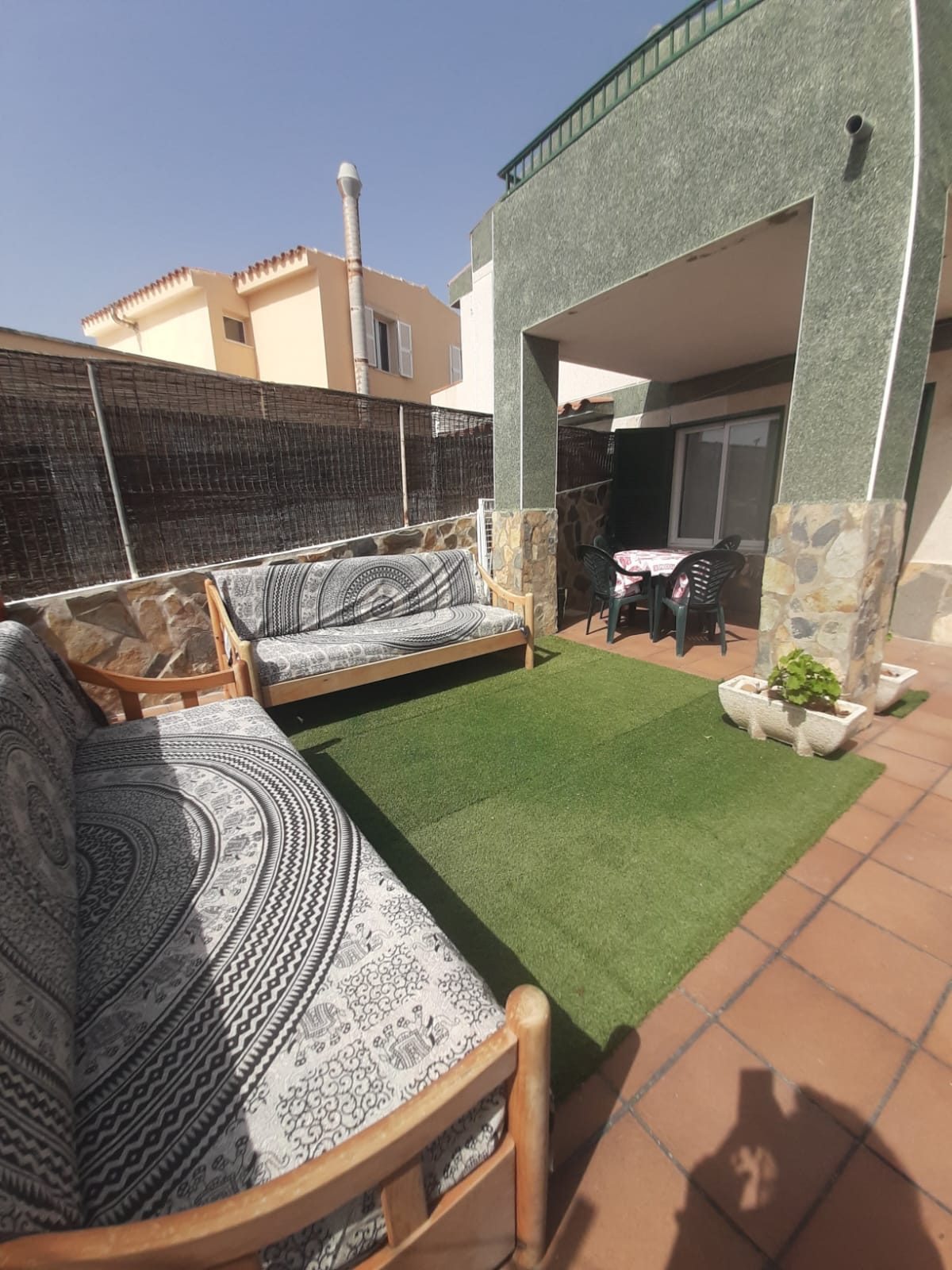 Alojamiento Delfimar Sur